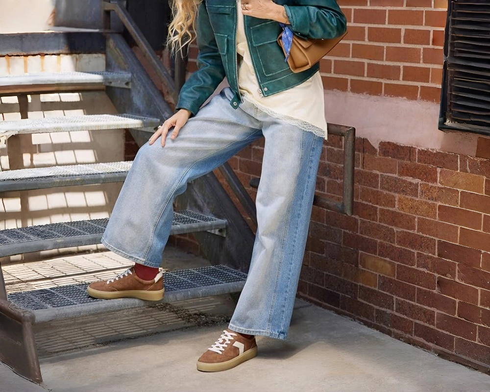 DRSCHOLLS women’s everyday sneakers and ComfortFootwear